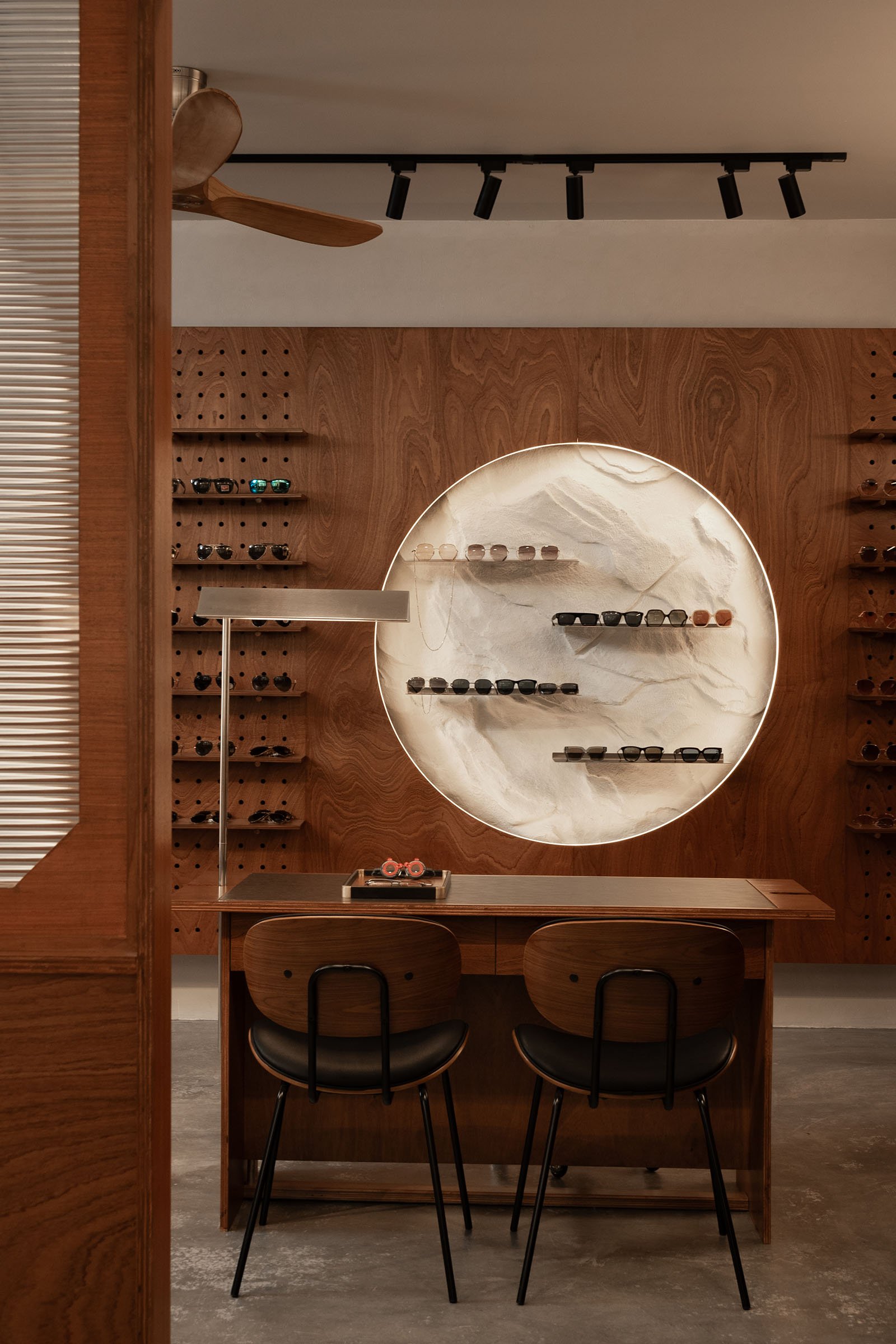 A Look Inside Maroon Optique — Design Anthology-10