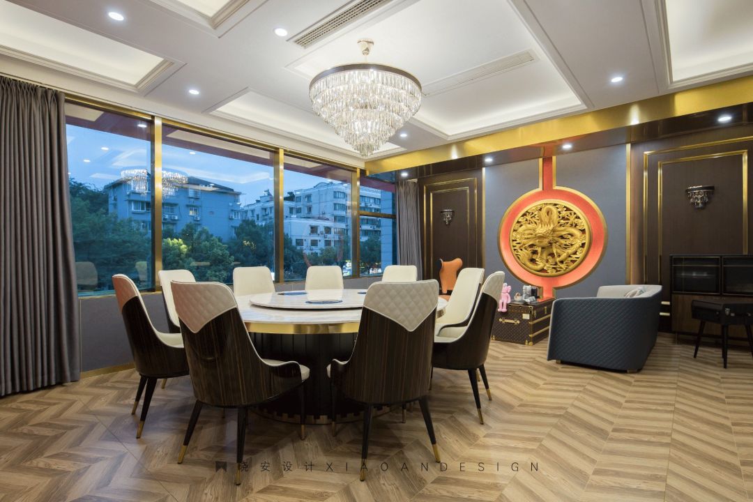 《好酒好菜吃鸡公司》 | 小空间，大气势-75