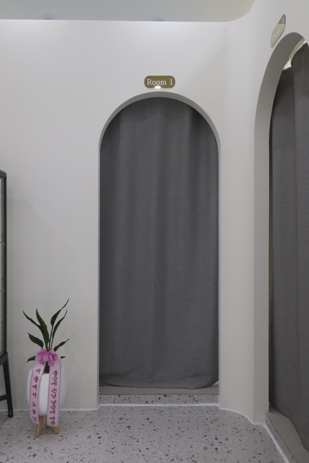 15 坪釜山美妆店-18