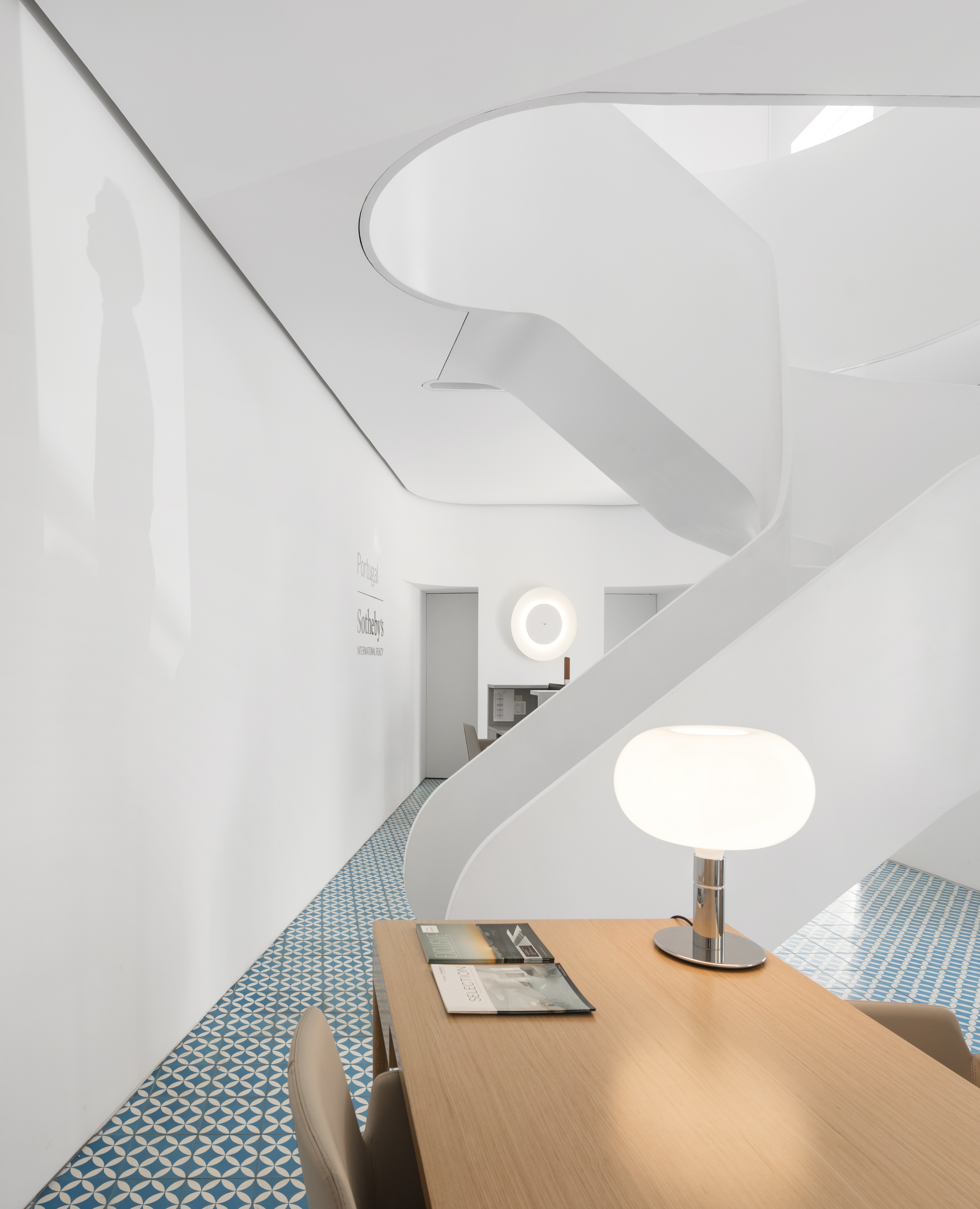 葡萄牙 Sotheby’s 房产总部室内设计-33