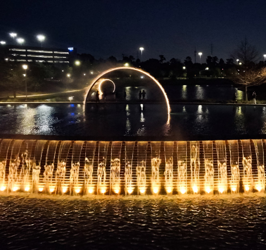 弧零:雨云与蚀丨美国休斯敦丨James Tapscott,Studio JT-38