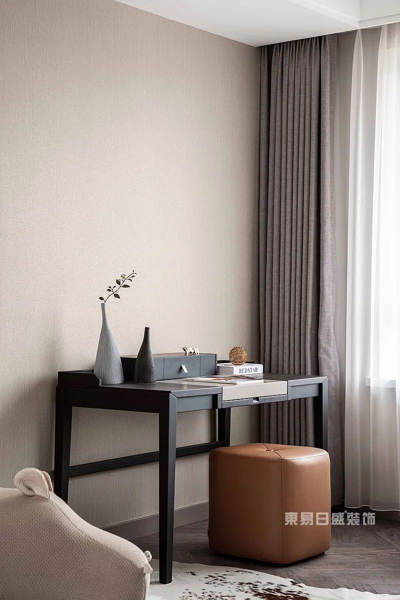 214㎡简约实拍 | 一物一色，诉尽居住者的人生之态！-33