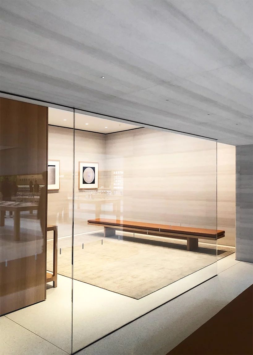 iPhone越来越"丑", 苹果店却越来越美-131