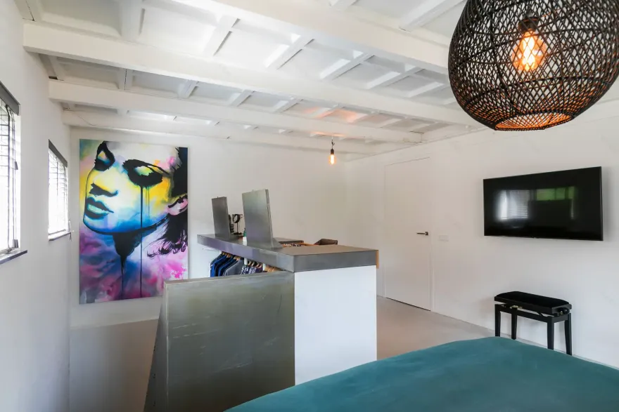 荷兰黑梁 loft 设计,巧妙空间布局引人赞不绝口-10