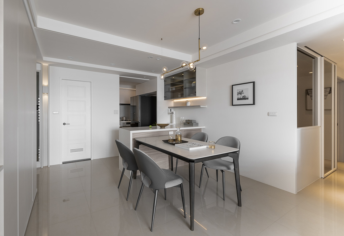 家装设计案例鉴赏——简约温馨时光三代同堂现代美式宅-3