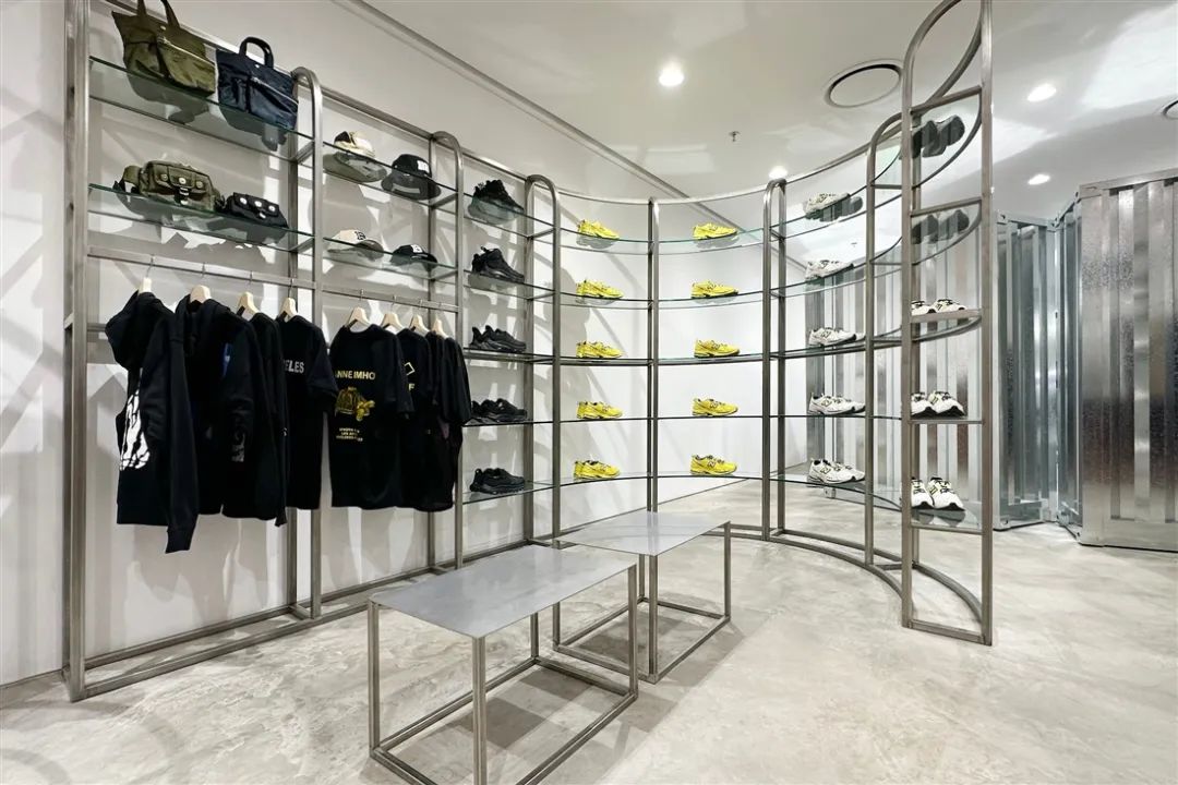 打破常规重置并呈现全新陈列空间，Dover Street Market Beijing 2023 秋冬-29