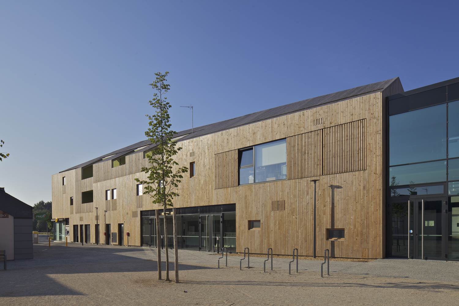 法国 Ecouflant 村中心重建项目 · 历史与现代对话-42