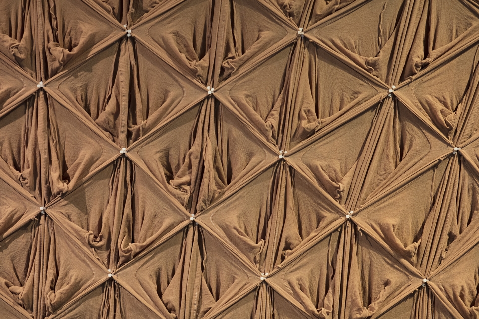 奇幻 NEON | 英国设计事务所探索建筑与艺术的交融-37