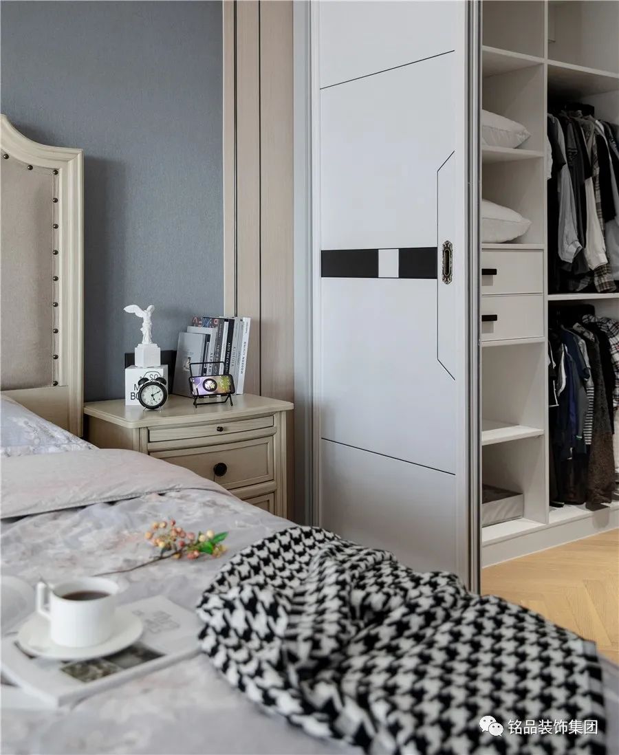 142㎡光影流动,现代简约横厅大开间家-27