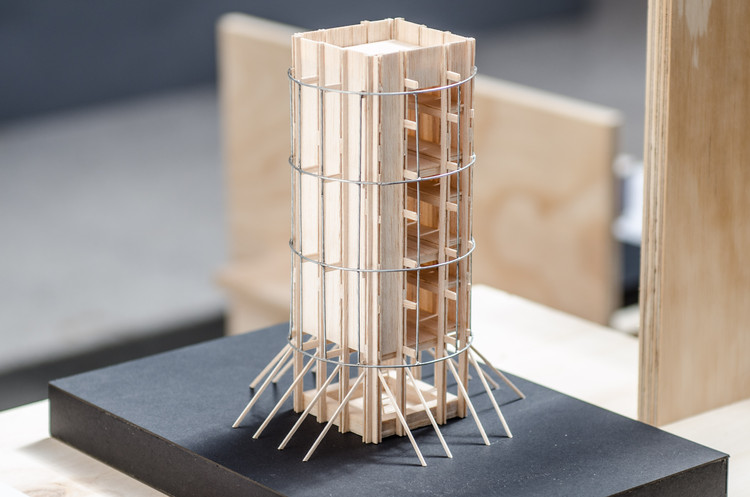 'Arquitectura y Madera'展览丨智利丨圣塞瓦斯蒂安大学建筑学院-2