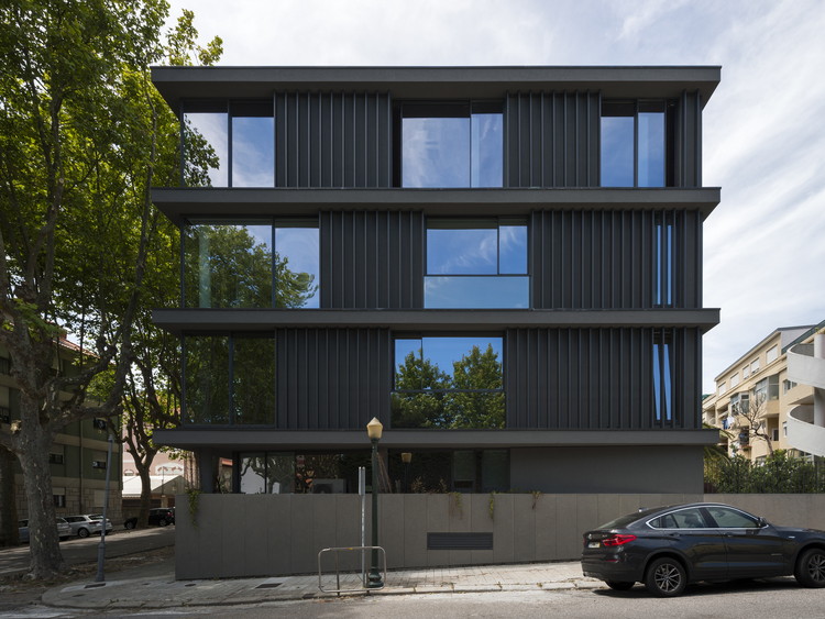 葡萄牙波尔图海岸公寓建筑-25