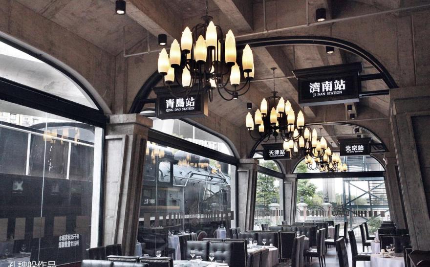 80 年代老车站焕新颜,设计师的怀旧之作-41