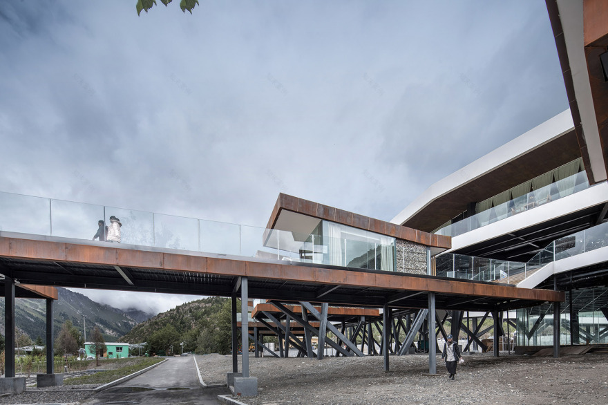 然乌湖国际自驾与房车营地,西藏 / 小隐建筑-69