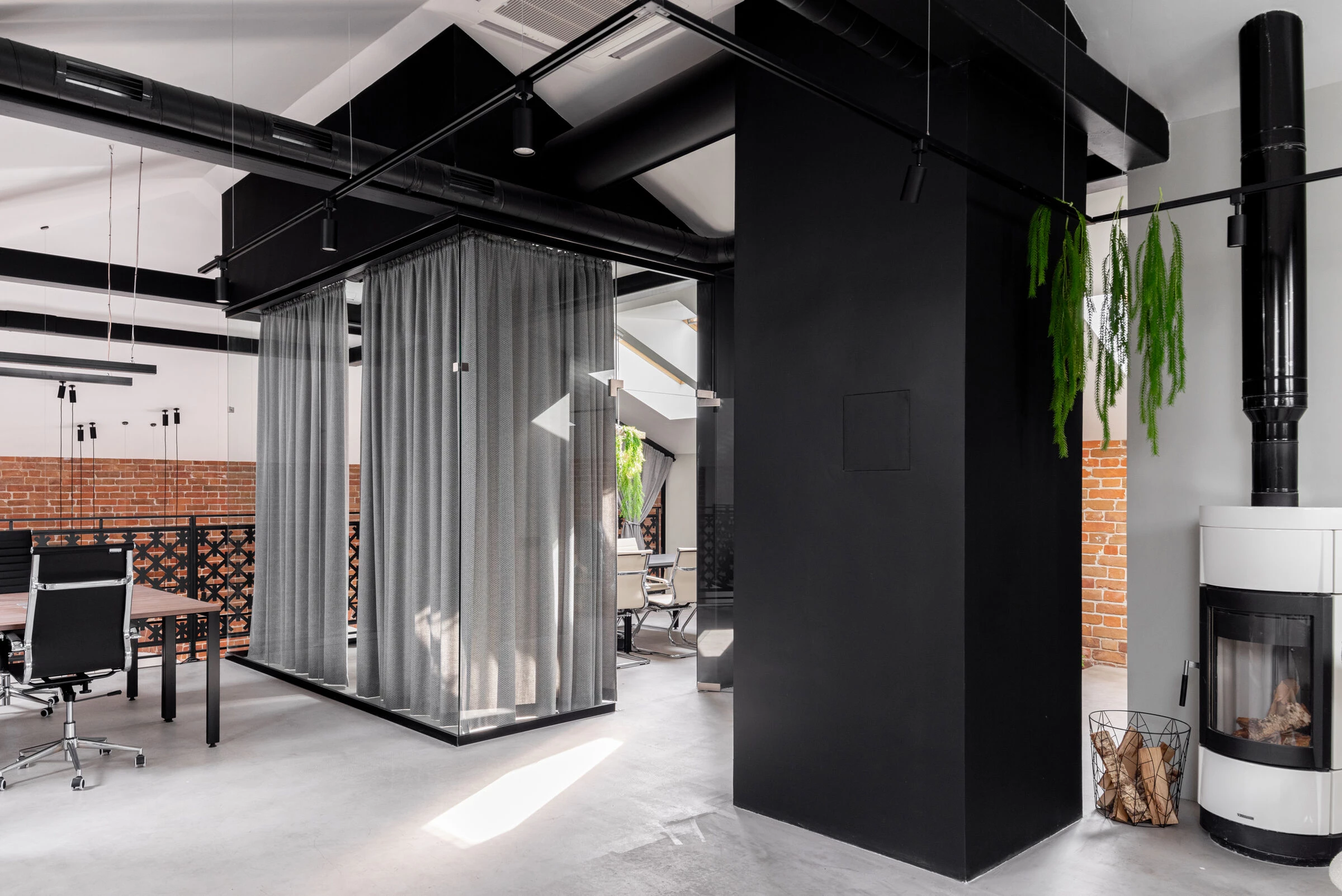 俄罗斯河港历史电站变身办公室丨俄罗斯秋明丨Brusnika Company-11