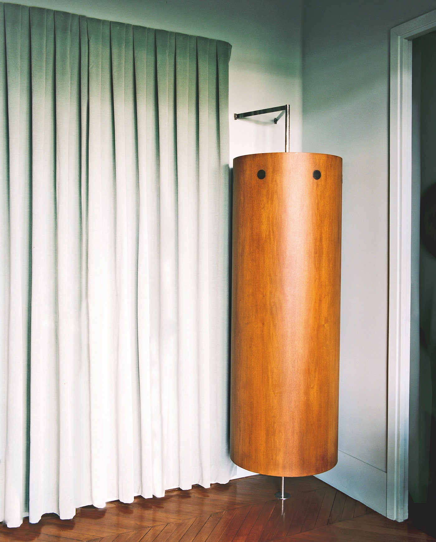 巴黎梦幻之家 | 设计师 Felipe Oliveira Baptista 的彩色梦境-29