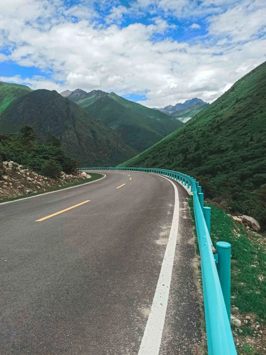 完美一夏 | 康定摄影之旅的室内设计灵感-92