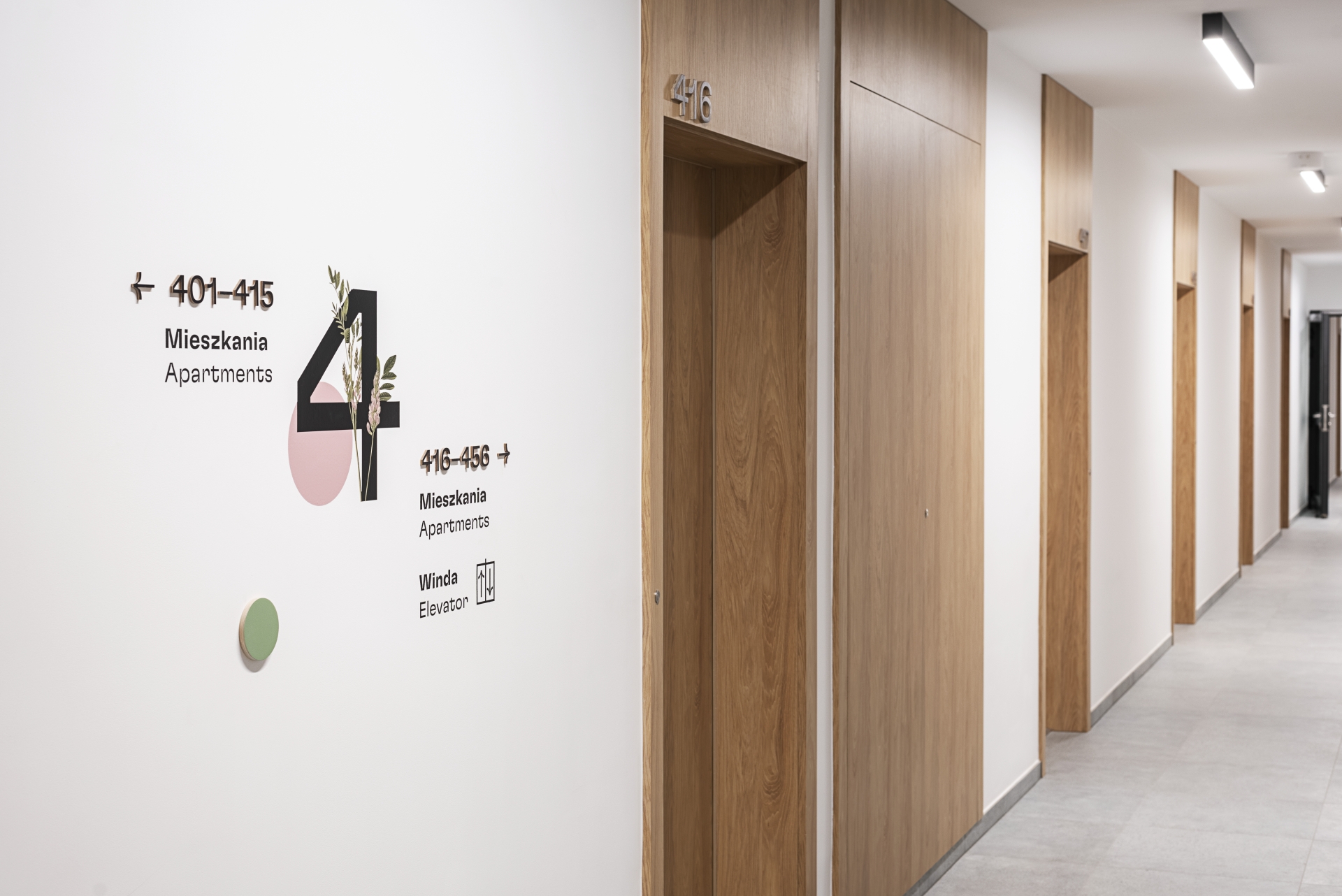 Resi4Rent 大楼导视系统与环境图形设计丨波兰克拉科夫丨blank studio,wayfinding studio-23