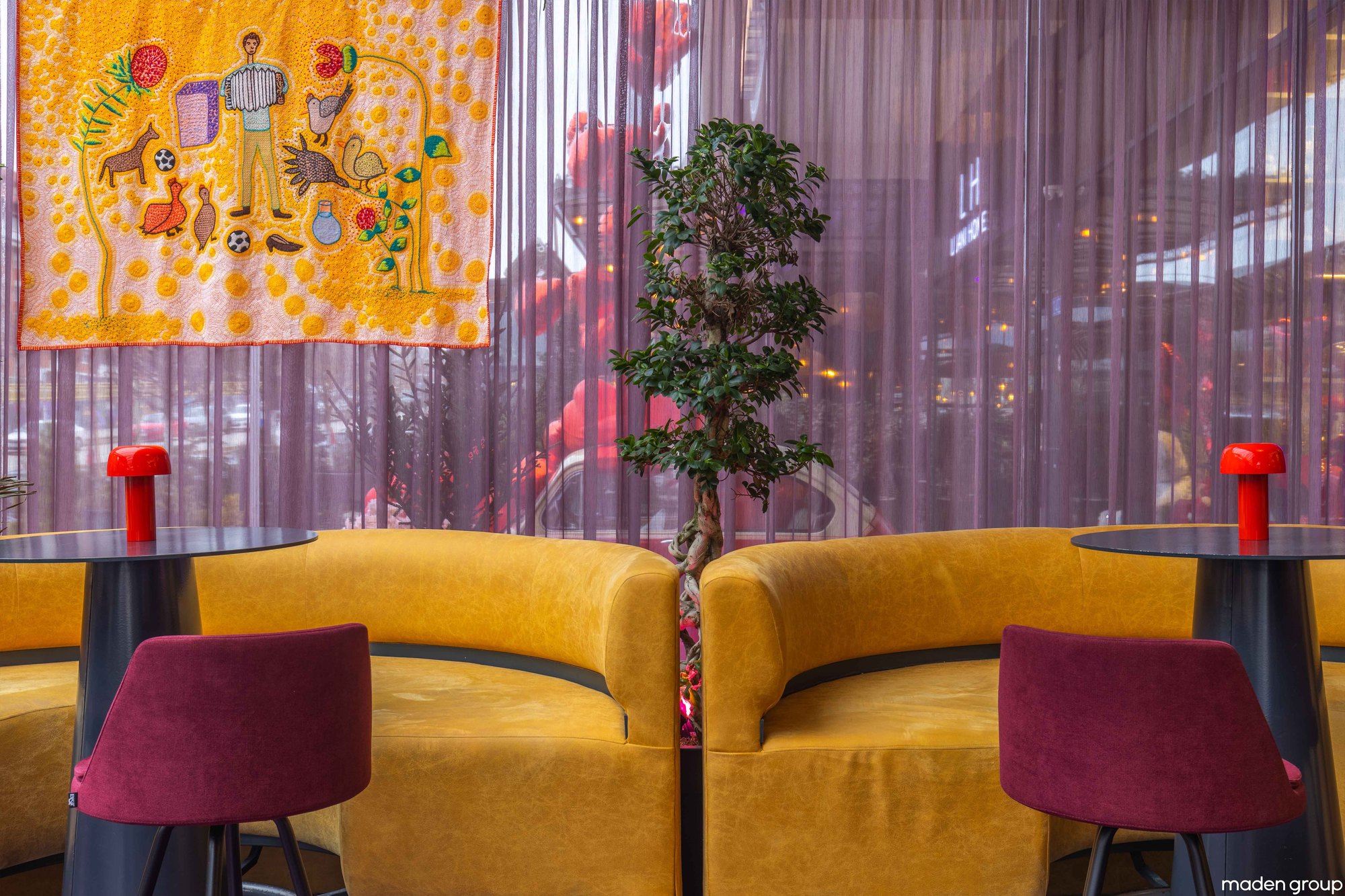 特里安格罗休闲酒吧丨普里什蒂纳丨Maden Group-9