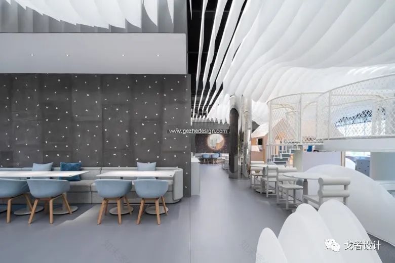 梦幻儿童咖啡馆 | 铝板编织涟漪,灯火森林,金城堡舞台-0