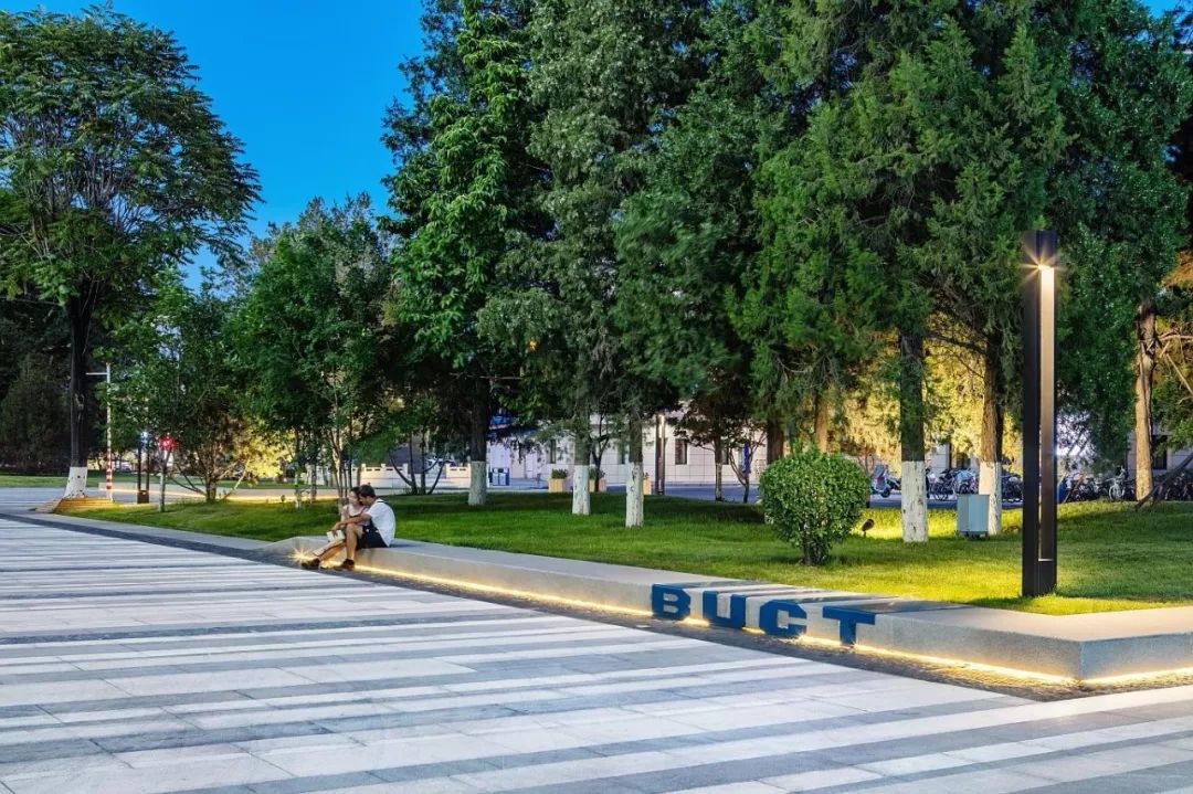 北京化工大学景观提升改造-100
