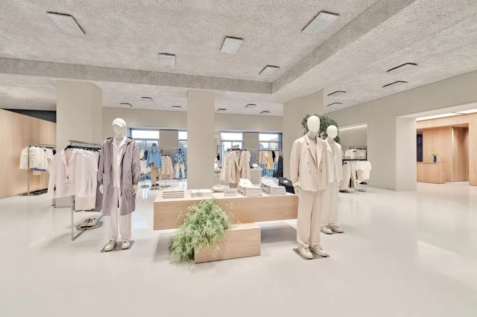 Zara 全球最大专卖店丨西班牙马德里丨Zara 建筑工作室-6