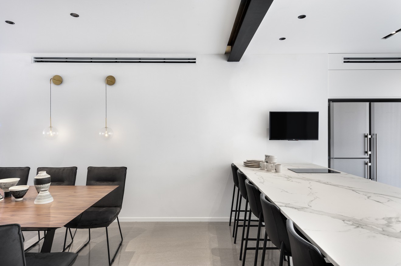 简约黑白灰 现代住宅设计典范-8