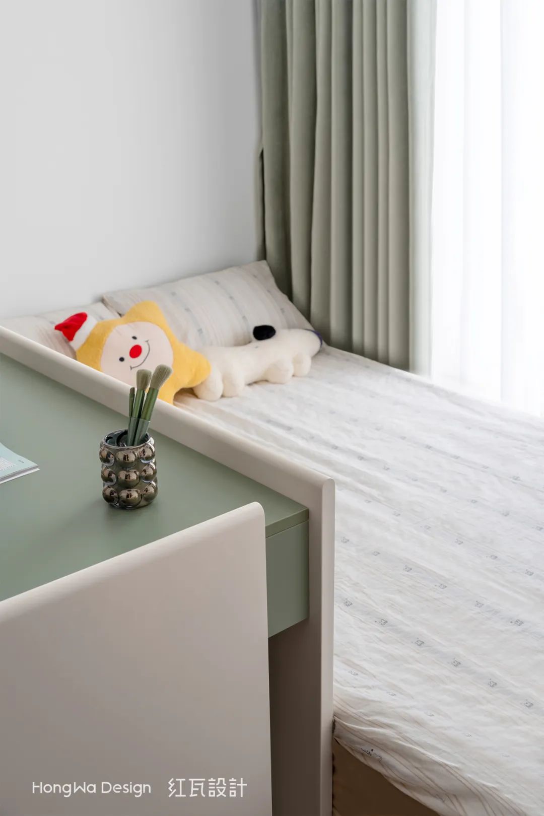 红瓦设计·实景案例丨131㎡精装改现代简约，双移门后居然暗藏玄机，这样设计多出两间房！-61