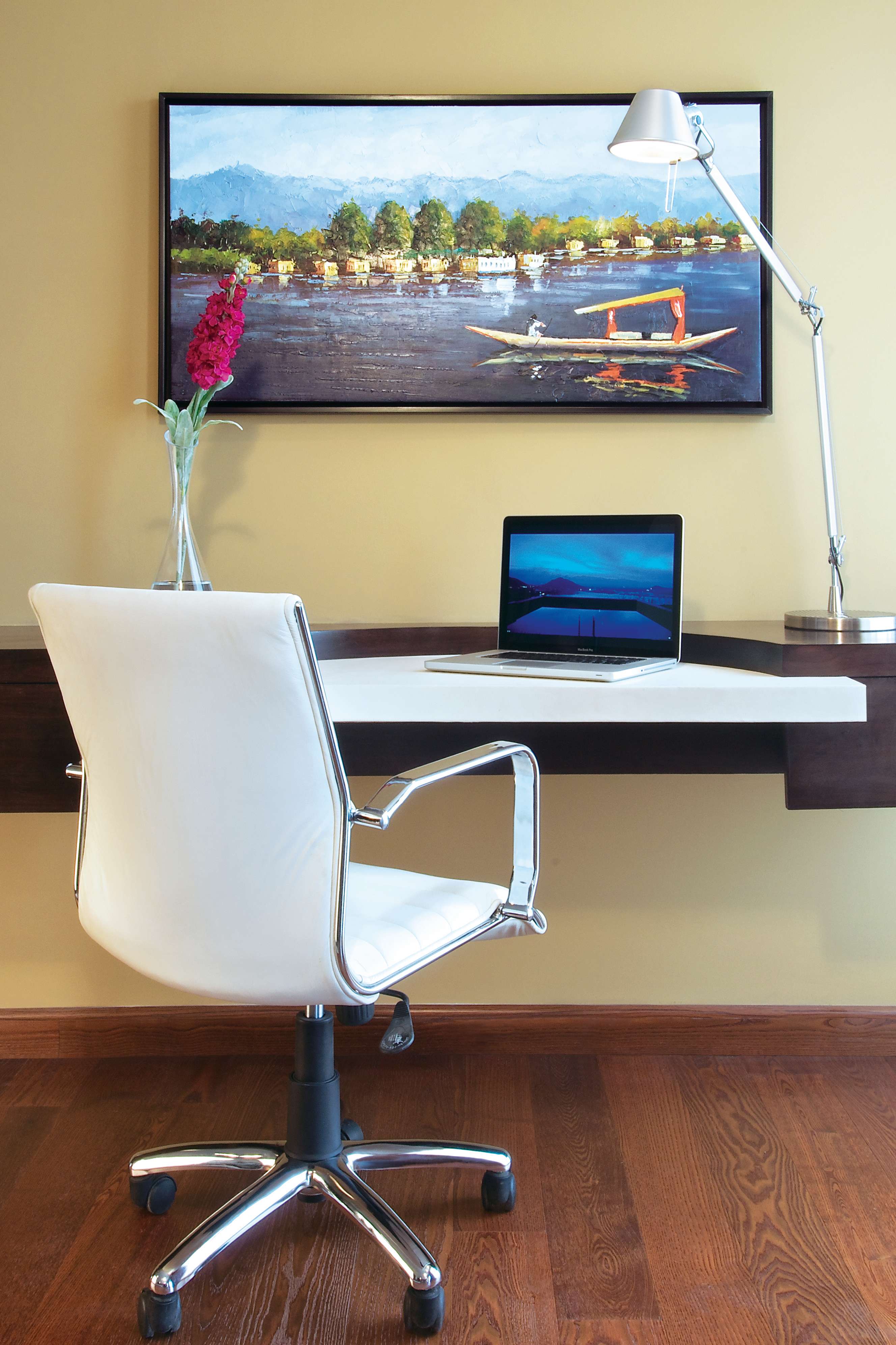 Vivanta by Taj   Dalview  Srinagar-0