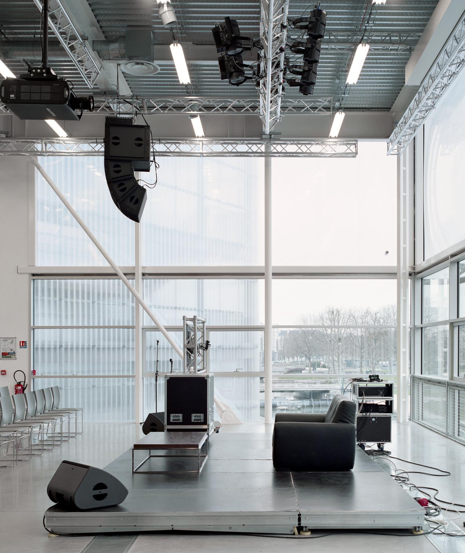 法国 Caen 研究塔楼-13