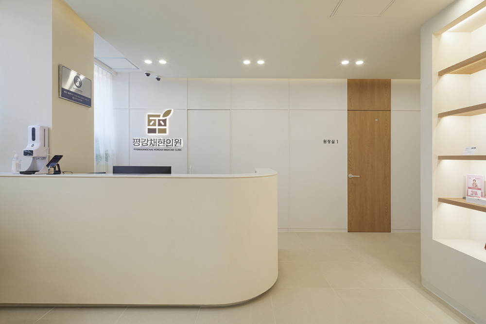 45 平米韩式简约诊所设计-4