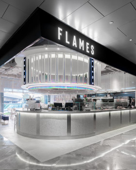 FLMAES BAR