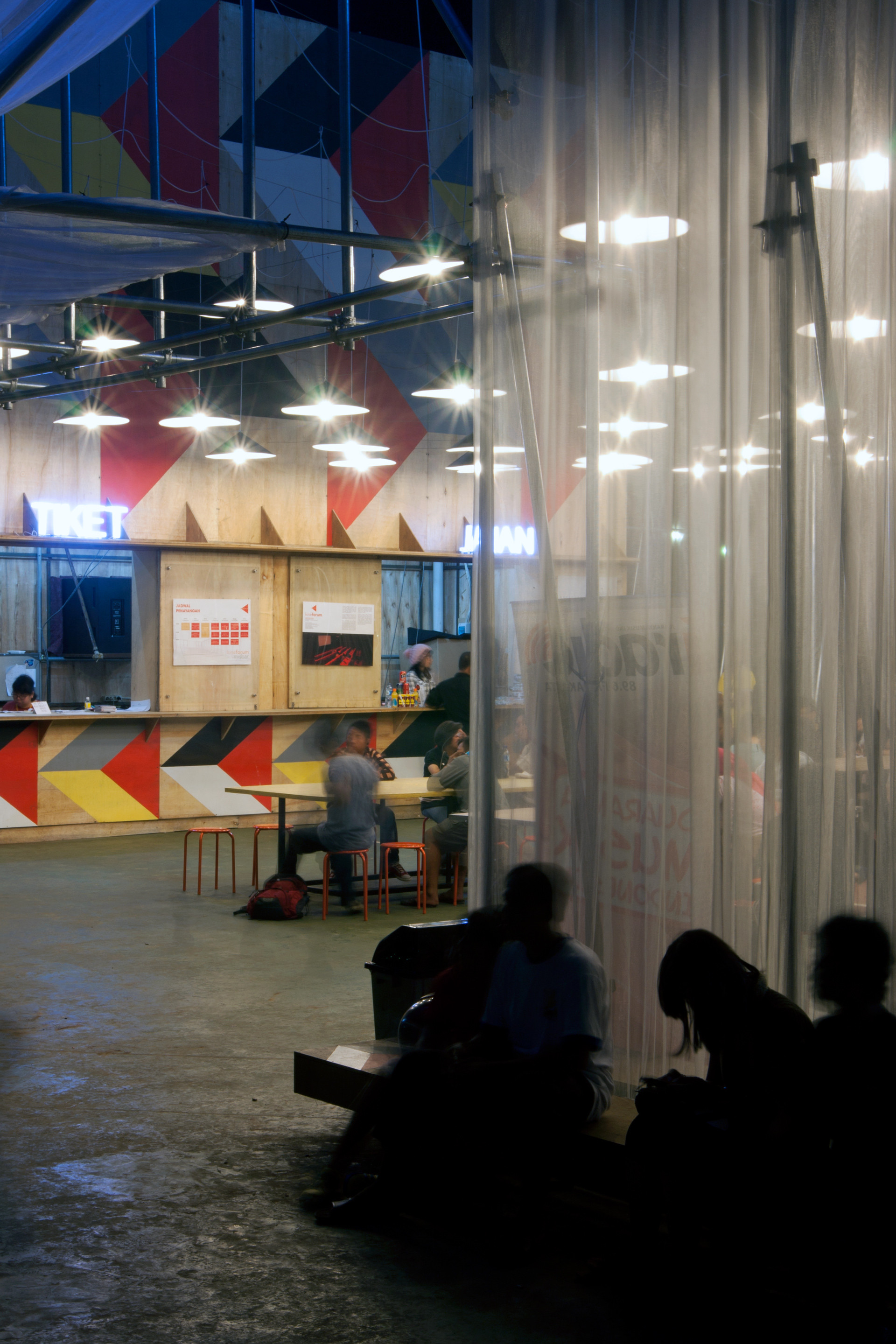 Kineforum Misbar露天电影院丨印度丨Csutoras & Liando,Kineforum-14