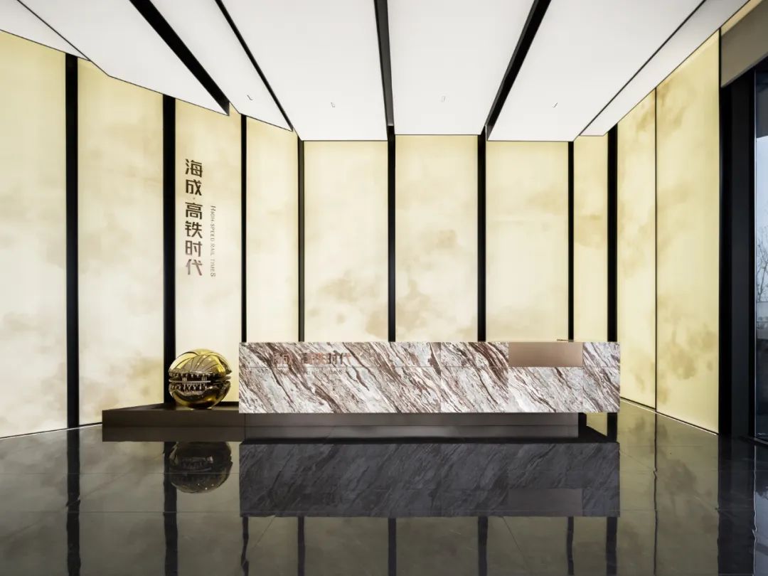 高铁时代销售中心丨中国重庆丨元禾大千-5