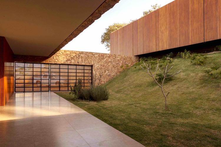 巴西米纳斯吉拉斯山脉中的“石之家”-24