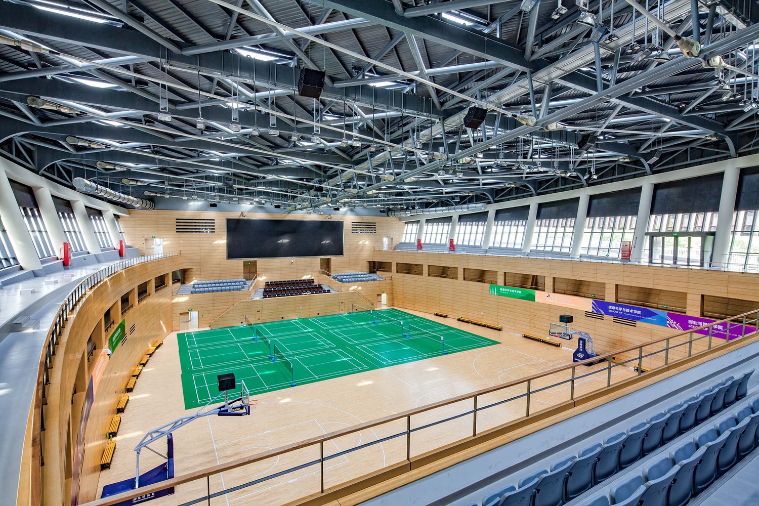 上海科技大学体育场馆-17