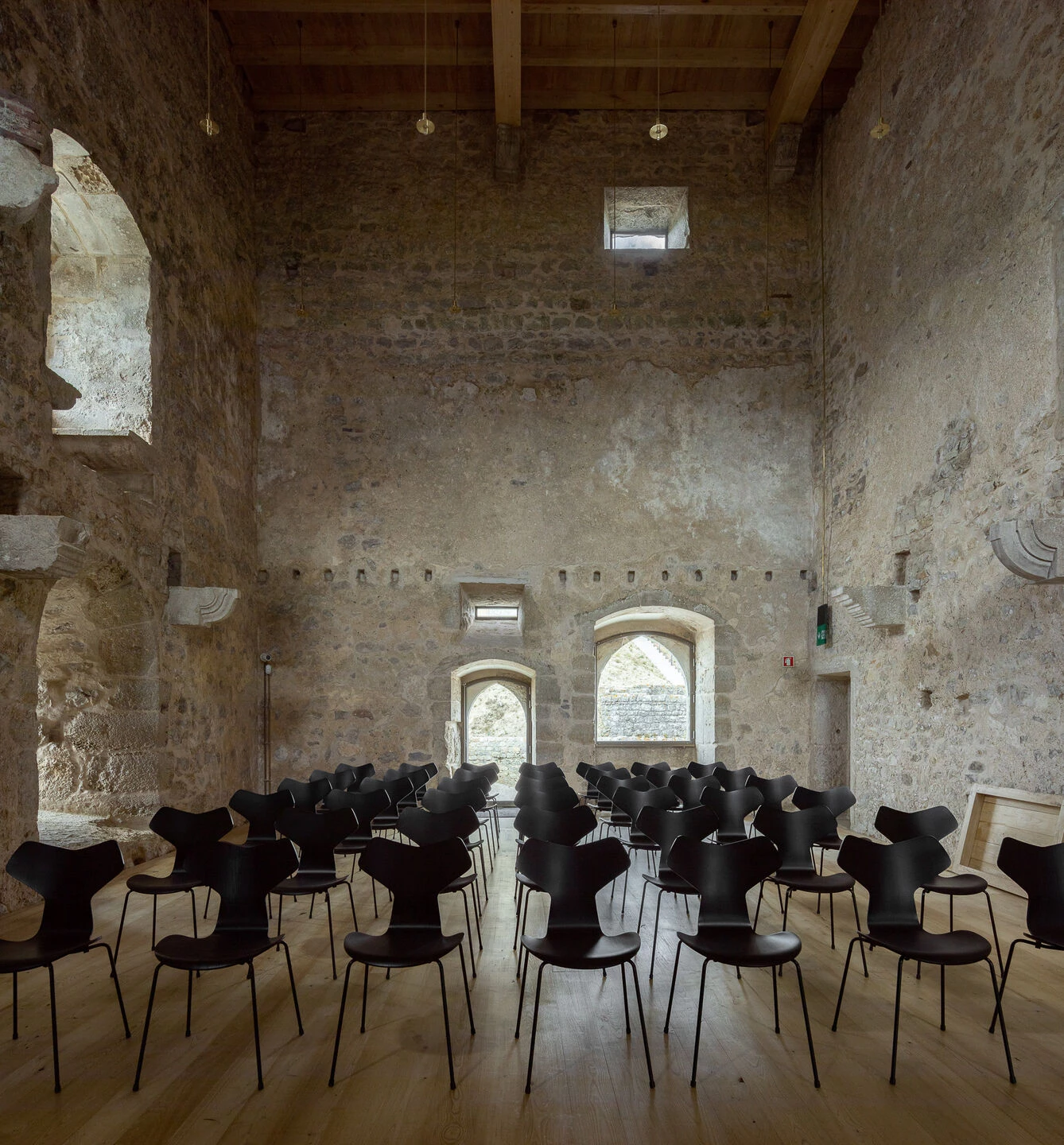 奥雷姆城堡丨葡萄牙丨Joao Mendes Ribeiro-15