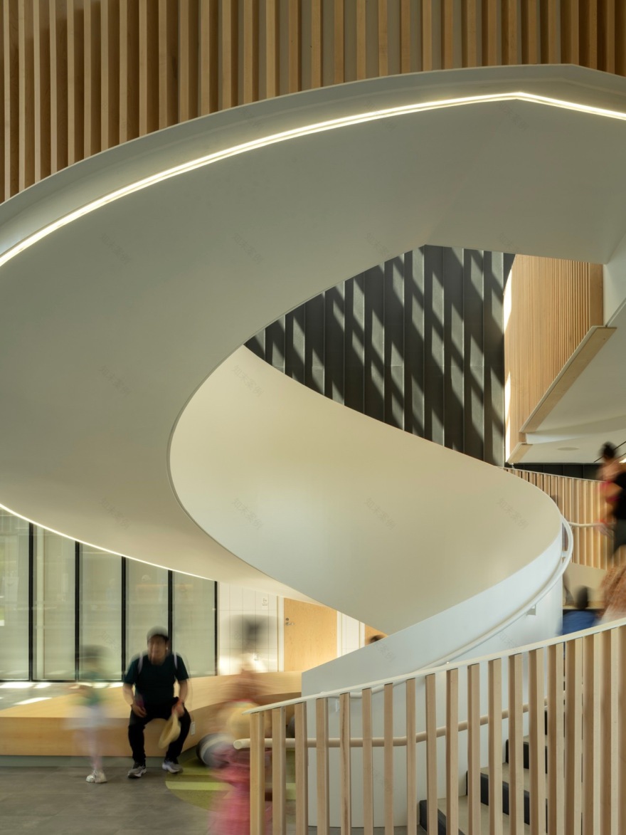 təməsew̓txʷ游泳与社区中心,加拿大 / hcma architecture + design-196