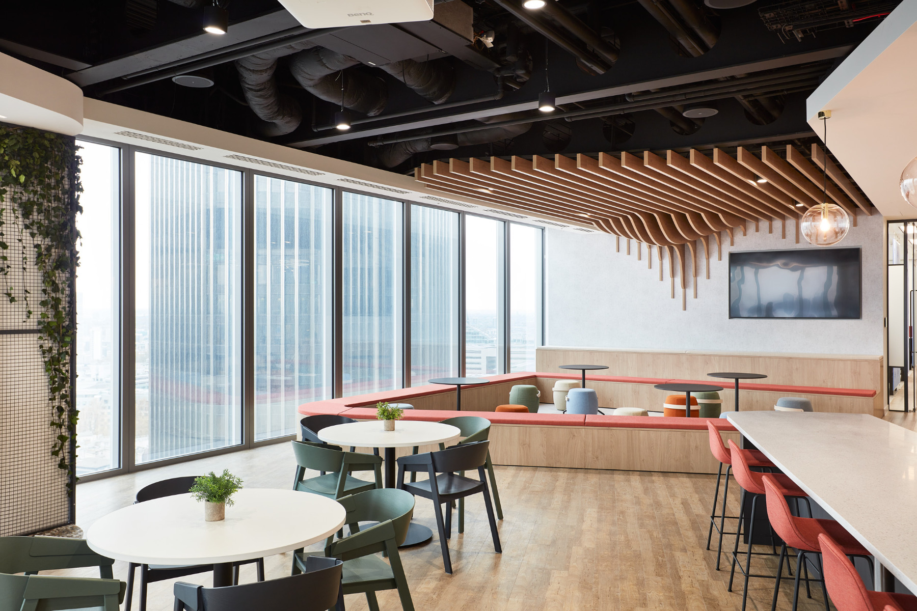 A Tour of Statkraft’s Cool New London Office - Officelovin'-7