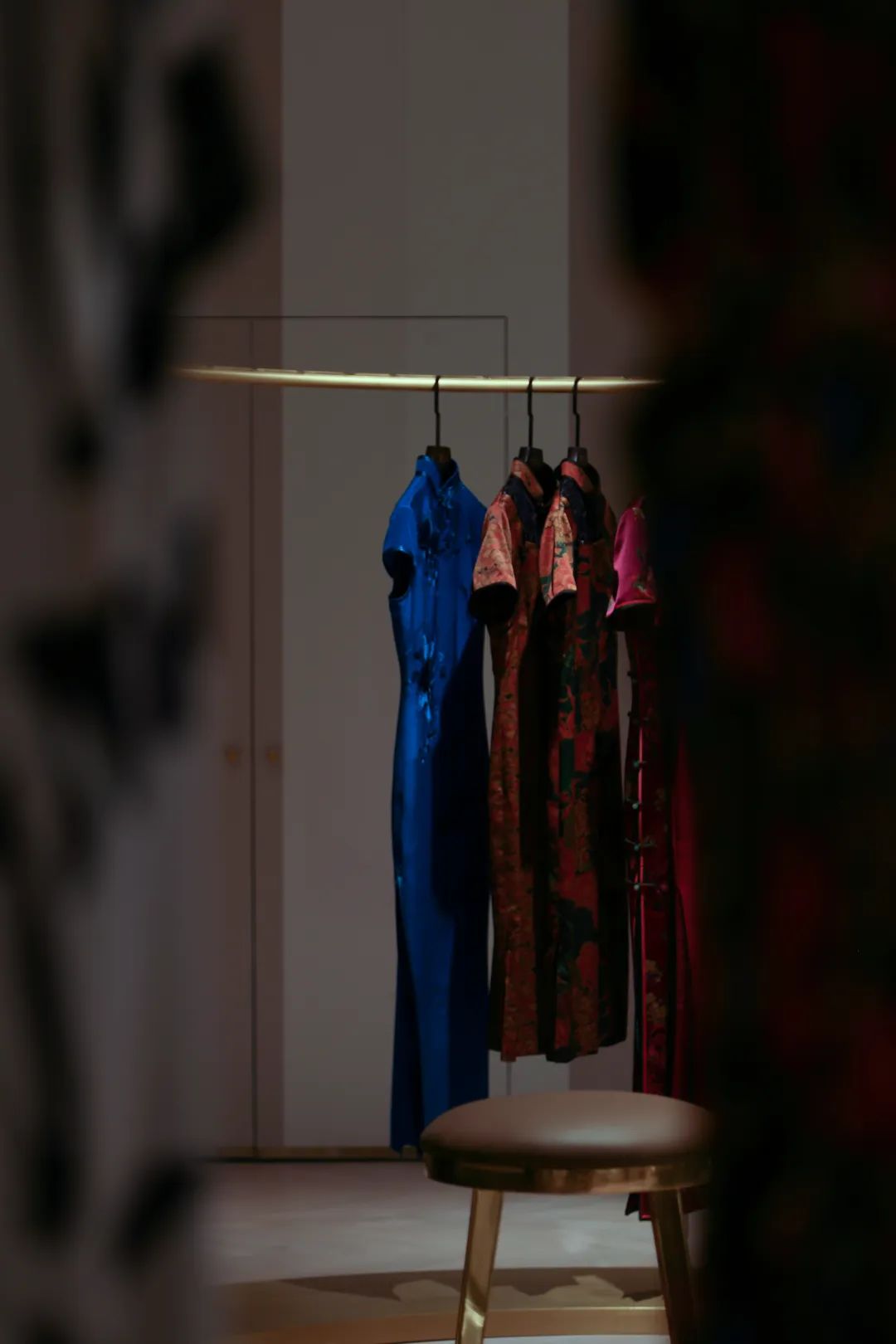 双鱼主题的高定服装店丨中国成都丨文东上锦设计-52