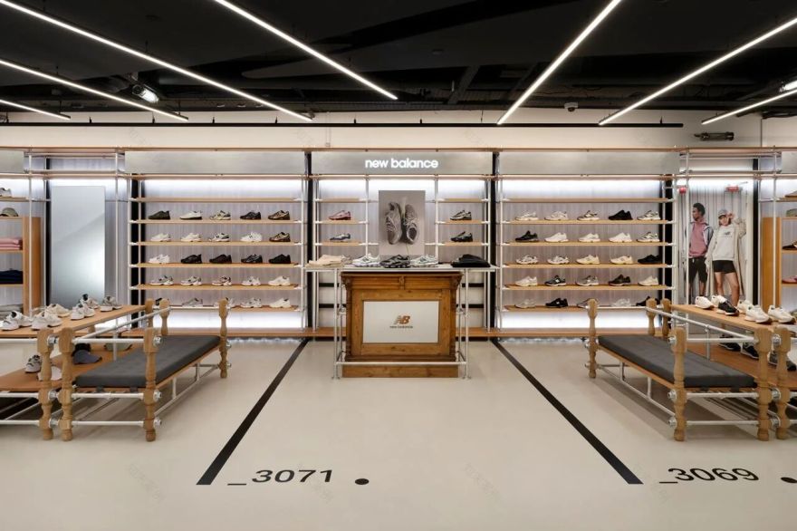 Supreme迈阿密门店丨美国迈阿密丨半筑设计-60