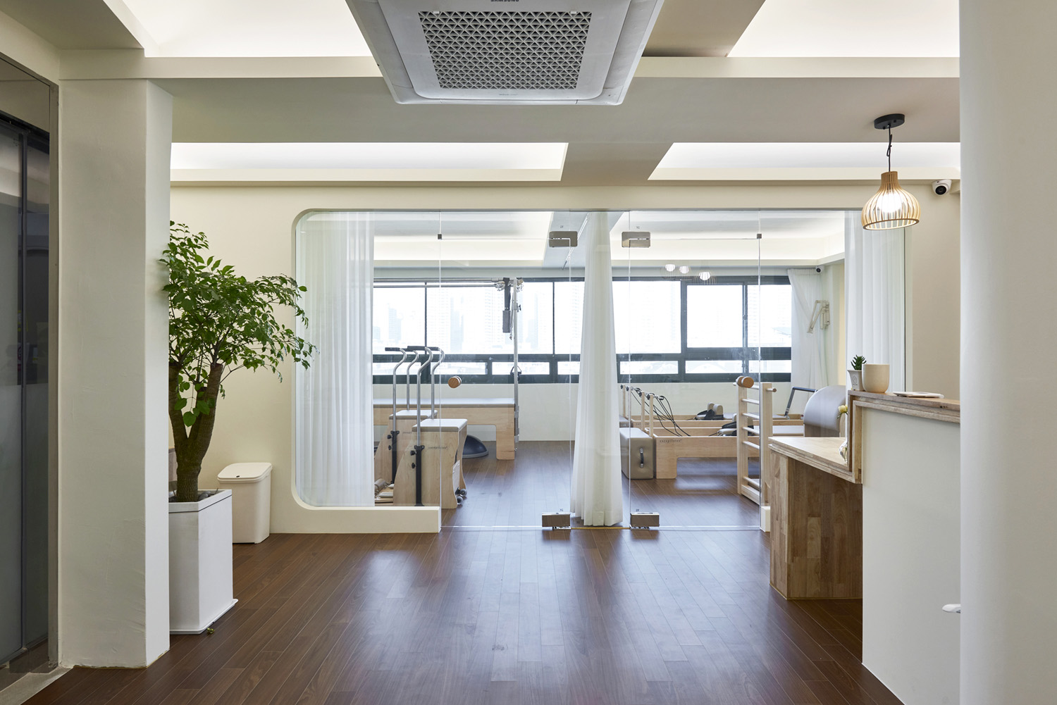 现代简约风办公空间设计-7