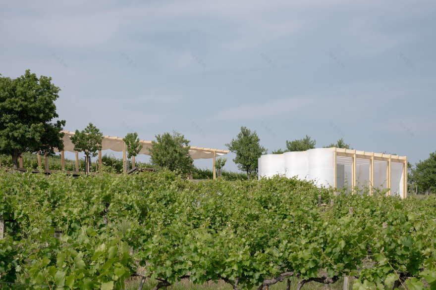 Ženy Víno放克音乐节装置丨斯洛伐克丨Jakub Kolarovič Architects-52