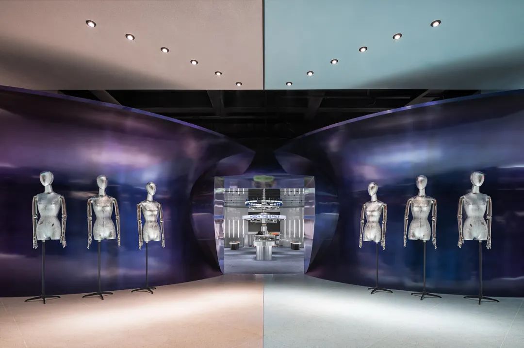 睿锦尚品&懂车帝展厅设计丨中国成都丨叁吾特Studio-20