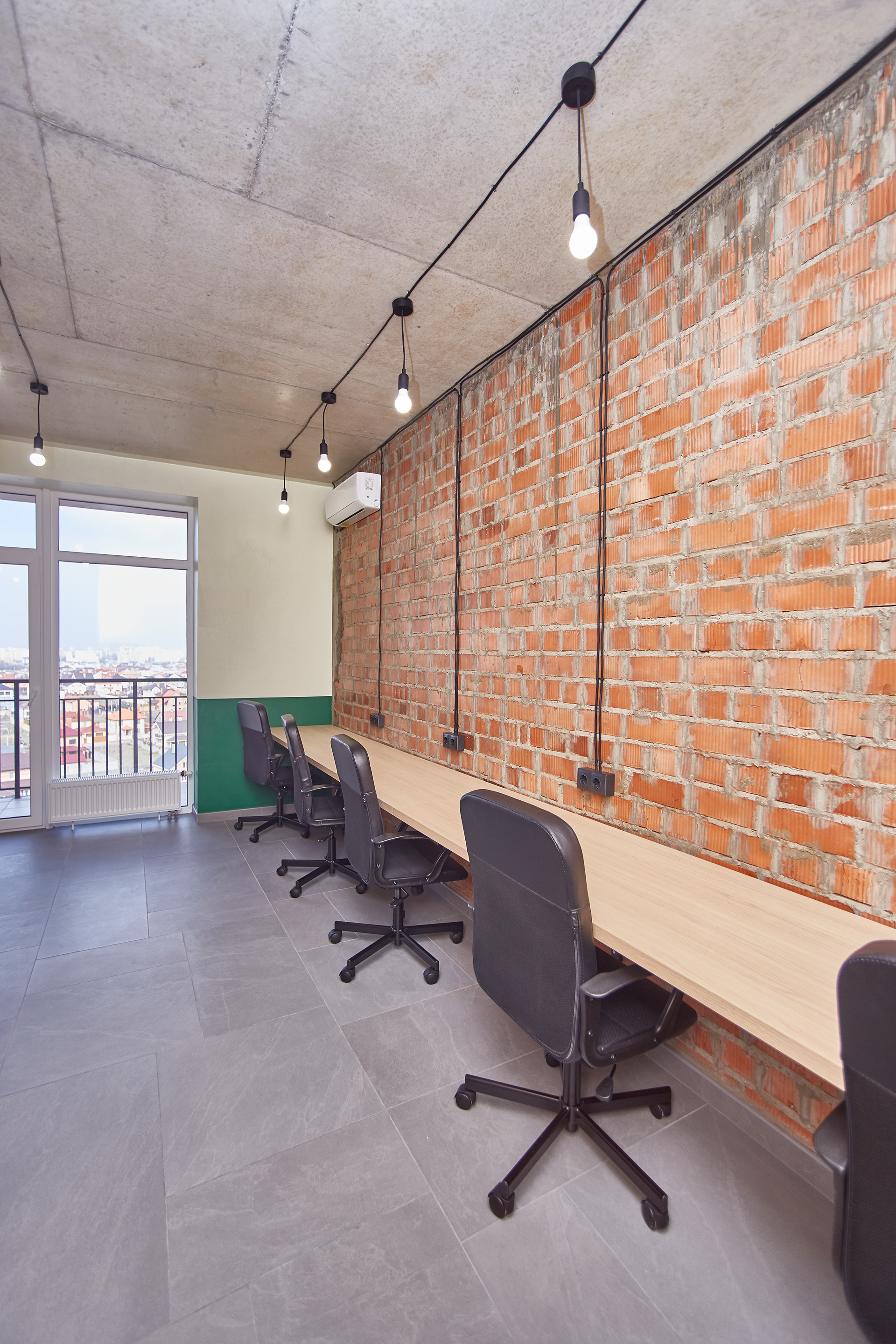 OFFICE: 40 sq.m (Real)-15