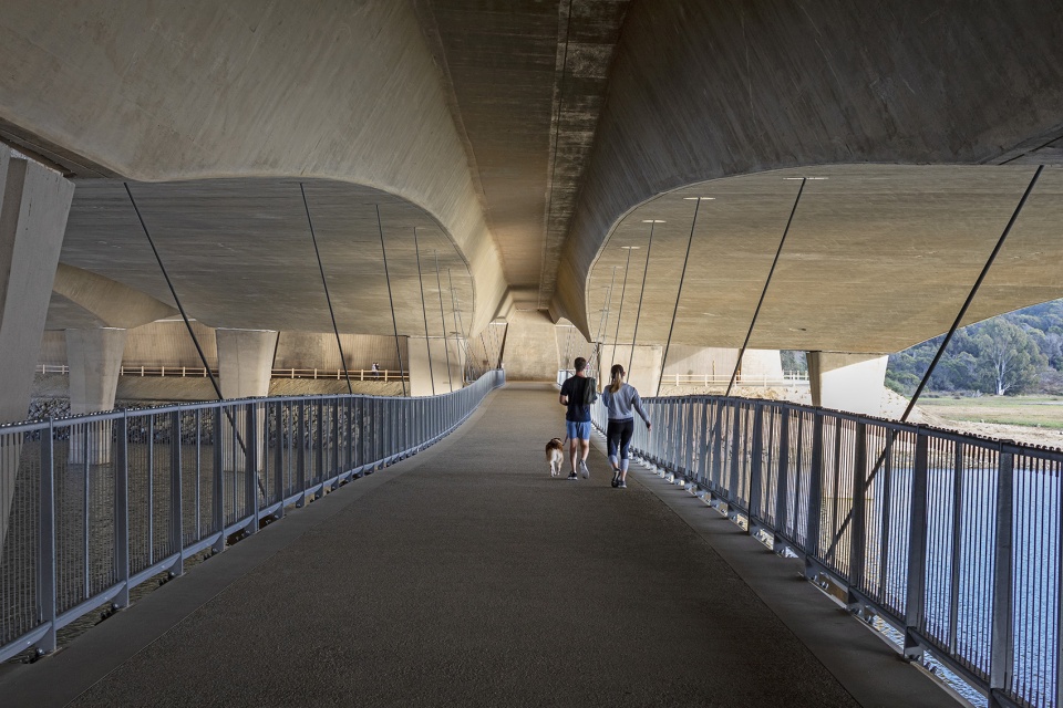 圣埃利霍湖人行天桥丨Safdie Rabines Architects-9