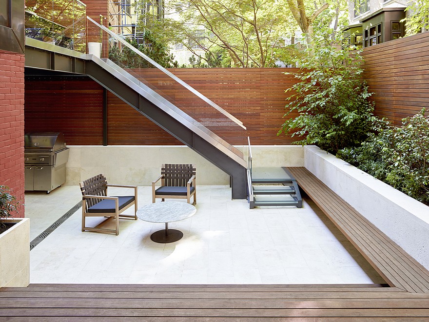 布鲁克林历史区 19 世纪联排别墅现代改造-27