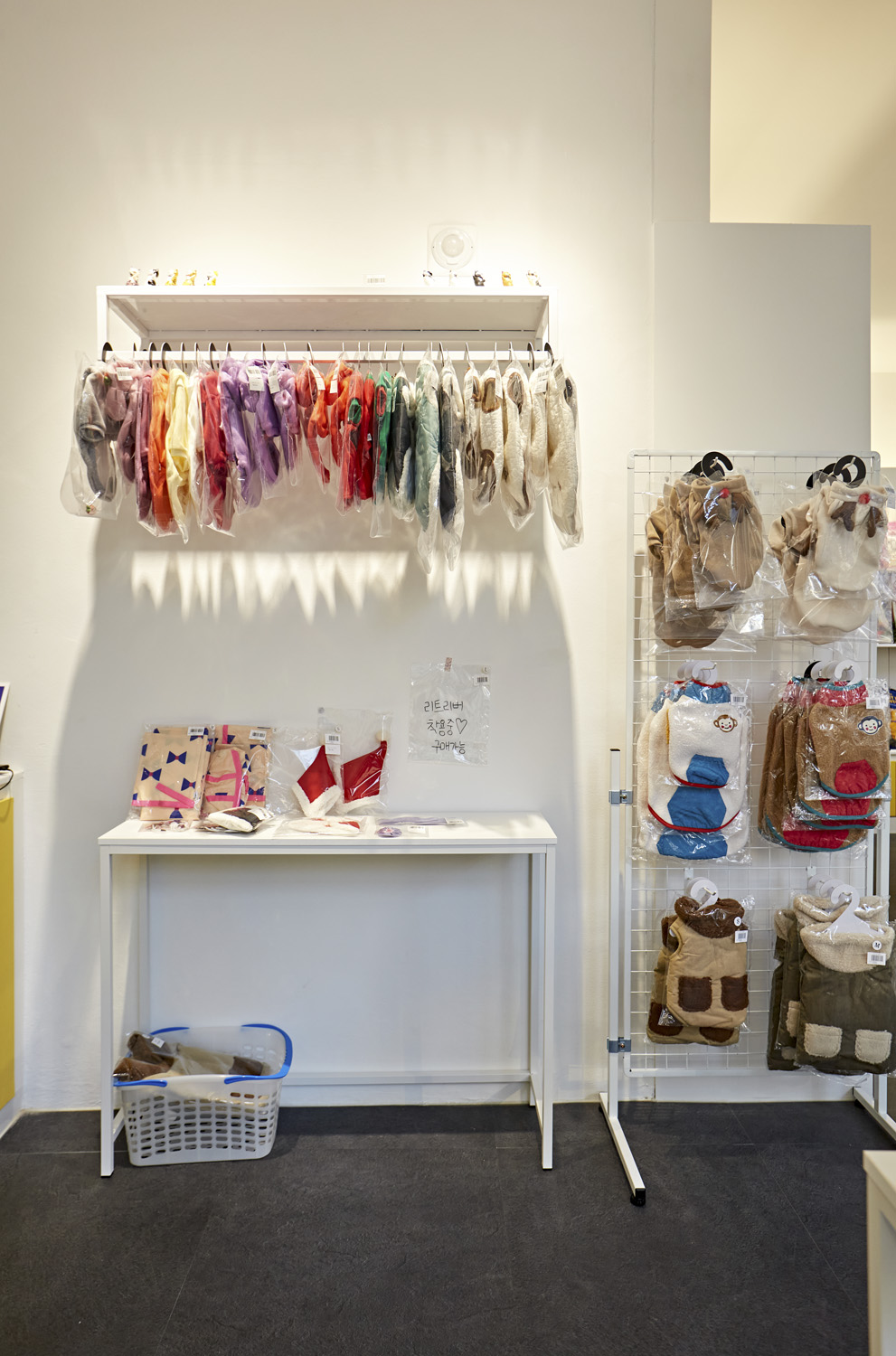 极简白调 | Little House 的明亮内饰设计-14