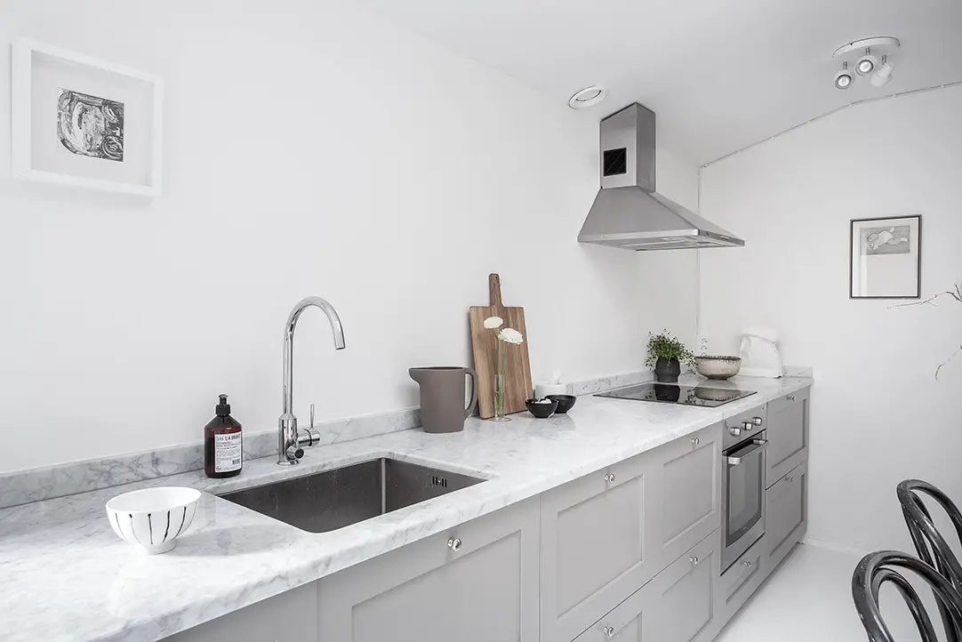 旧建筑中的现代舒适——40 平米复古公寓设计-6