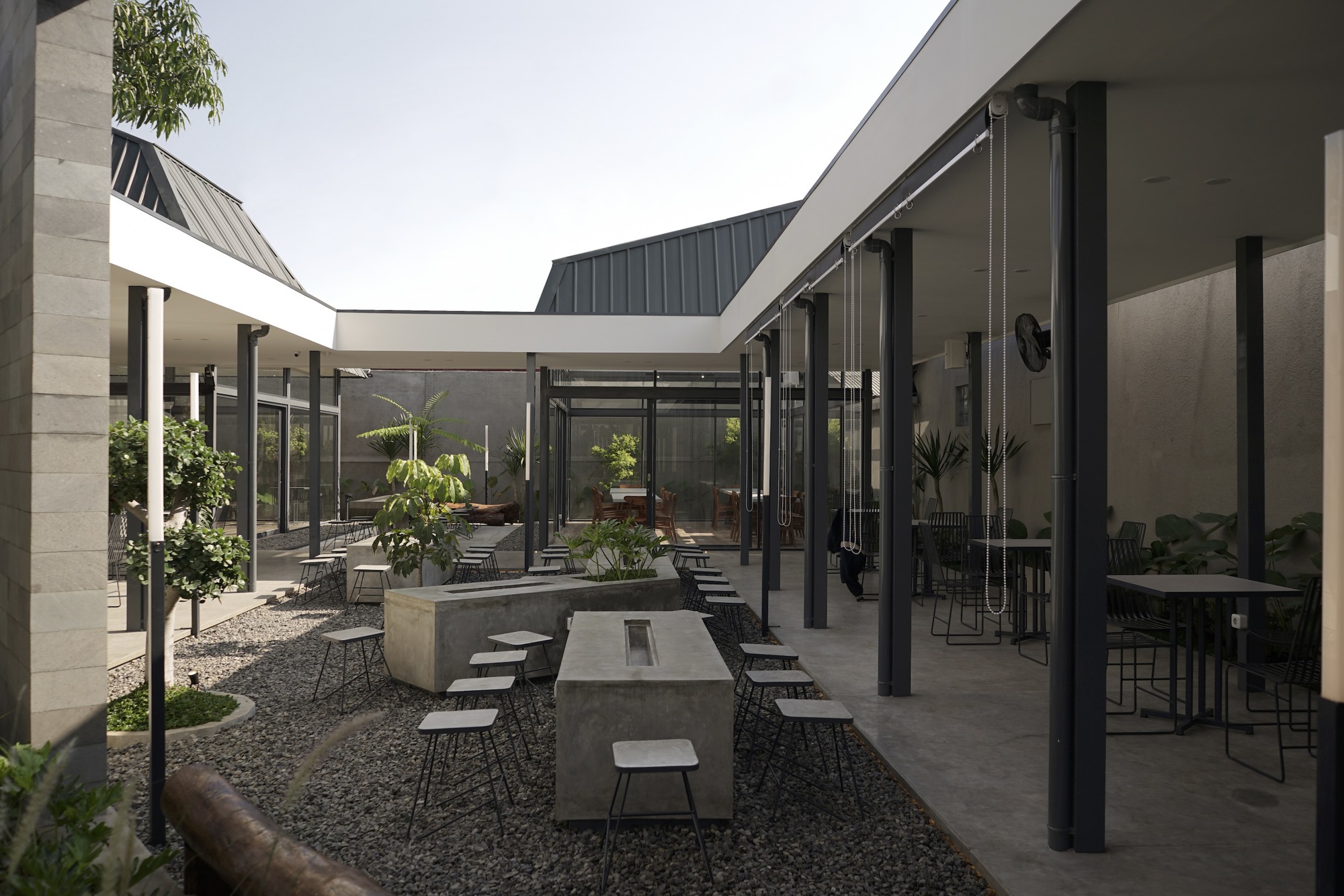 Tanulo 咖啡馆丨印度丨Simpul Studio-13