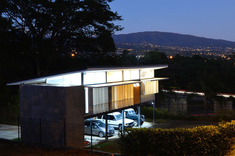 哥斯达黎加热带湿热住宅的可持续设计-54